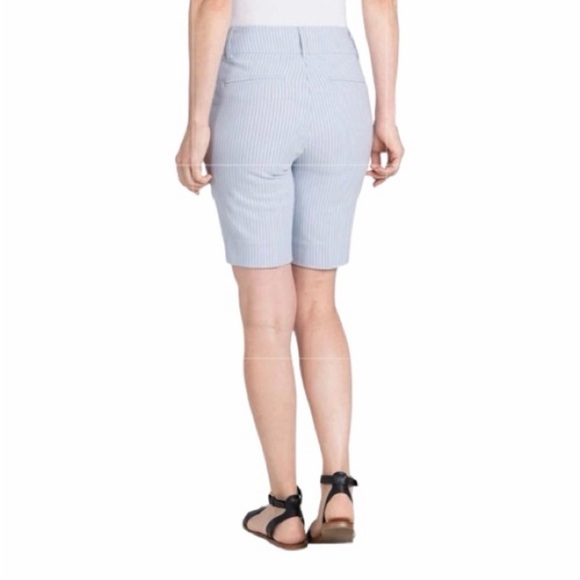 HILARY RADLEY Shorts Bermuda Blue Jean Denim Pinstripe Gray White Grey Pull-On - Picture 4 of 14
